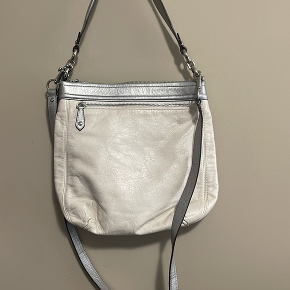 Cream cross body coach bag - Picture 4 of 7